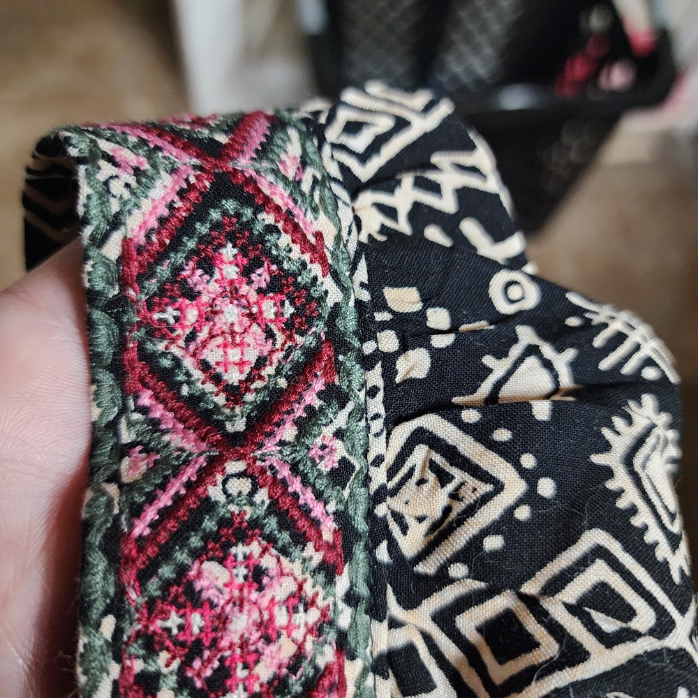Savanna Jane Black and Pink Floral Cardigan - Picture 5 of 5